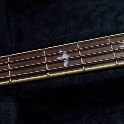PRS SE Kestrel Bass 2010s - Tri-Color Sunburst image 3