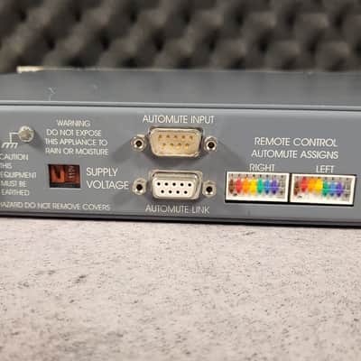 Midas XL42 2-Channel Channel Strip Microphone Preamp + EQ image 11