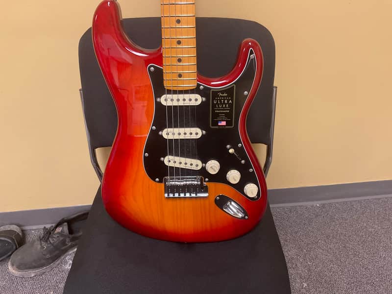 Fender American Ultra Stratocaster