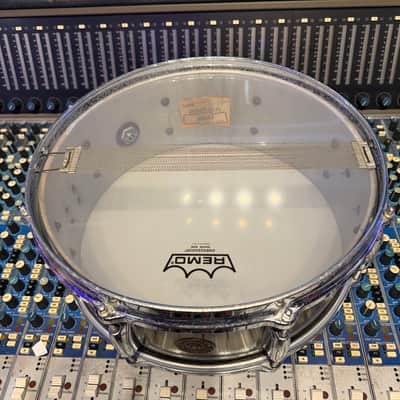 Gretsch 4102 Renown 14x5.5" 8-Lug Snare Drum with Round Badge 1958 - 1966 Tri-Tone Blue and Silver image 13