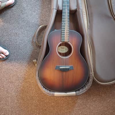 Taylor GS Mini-e Bob Taylor Signature image 9