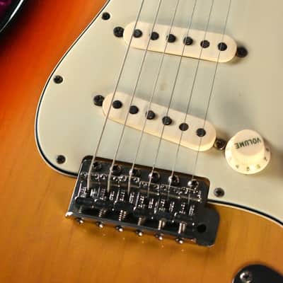 Fender Stratocaster 1965 - Sunburst image 17