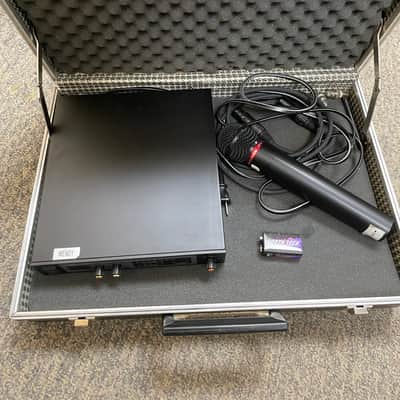 Audio-Technica ATW-R73x • Reciever • MIC• Cables • Travel Case image 1