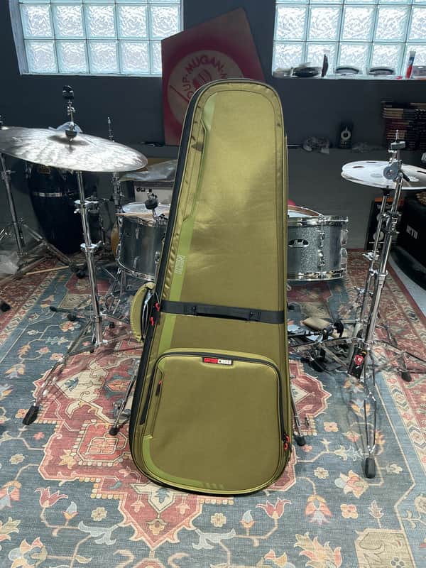 Gator ICON Series Premium Weather Resistant Electric Guitar Gig Bag; Green