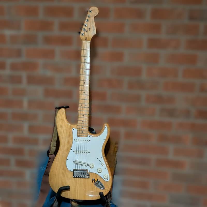 Fender American Standard Stratocaster with Maple Fretboard