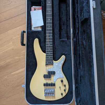 IBANEZ VWB1 bass guitars