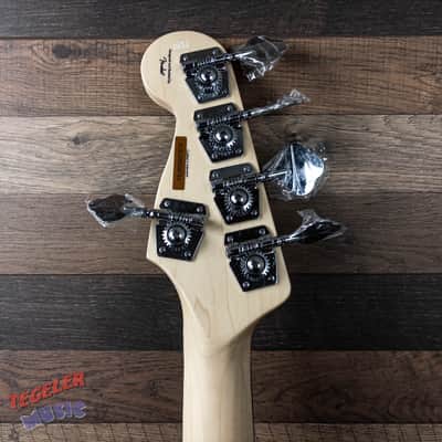 USED-Squier Affinity Series Jazz Bass V, 5-String Bass 3 Tone Sunburst Finish image 7