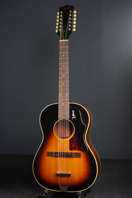 Gibson B-25-12 1968 - Sunburst image 1