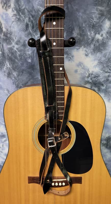 Vintage RARE 1955 USA "Old School" Style Leather Guitar Strap Metal Buckle Case Candy image 1