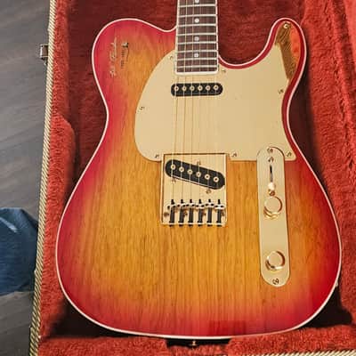 Trading in*** last chance. 1993 Leo Fender Commemorative G&L Guitars 1993 - Cherry Burst image 2