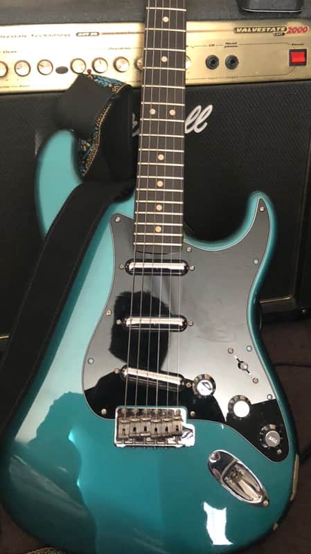 Partscaster Stratocaster 80's Metallic image 1