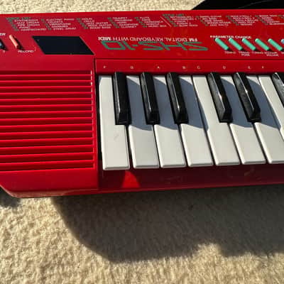 Yamaha SHS-10R - red image 7