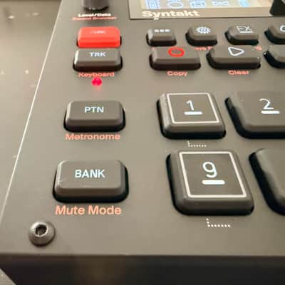 Elektron Syntakt 12 Track Drum Computer & Synthesizer 2022- Present - Black image 5