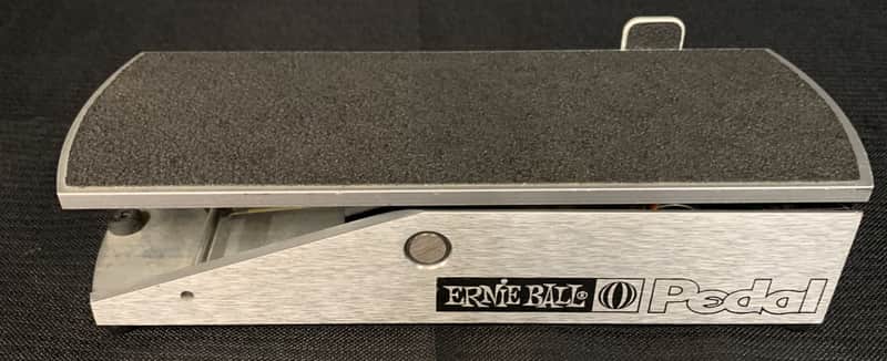 Ernie Ball 6168 Full Sized Volume with Accessory Switch image 1