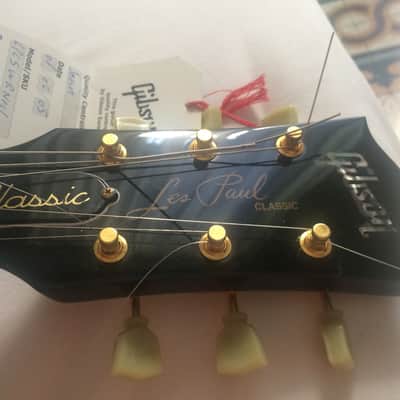 Gibson Les Paul Classic 2005 black image 2