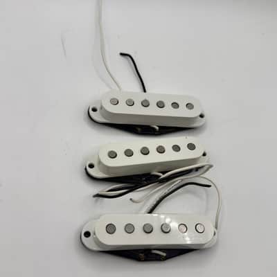 Fender USA Highway One Single Coil Stratocaster 016730 Pickup Set of 3 2000’s - White image 2