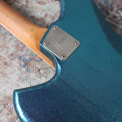 Novo Serus J Custom 2025 - Lake Placid Blue Sparkle image 9