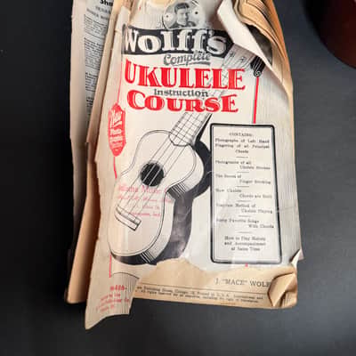 Regal Ukulele 1940s - Natural image 2
