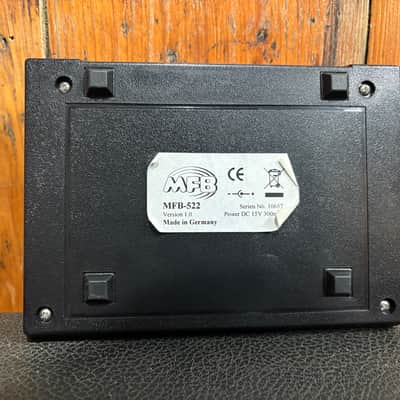 MFB 522 2010s - Red image 3