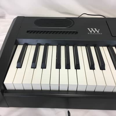 Williams Allegro Original 88 Key Keyboard w/Sustain Pedal & Power Supply image 2