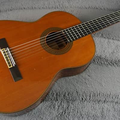 Yamaha C-300 Classical Guitar MIJ w/ OHSC – Nippon Gakki Era – Solid Top image 4