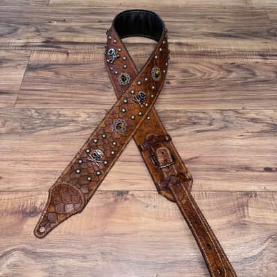 Carlino Steve Lukather TigerEye and Skull strap 2026 - Tan scale leather image 3