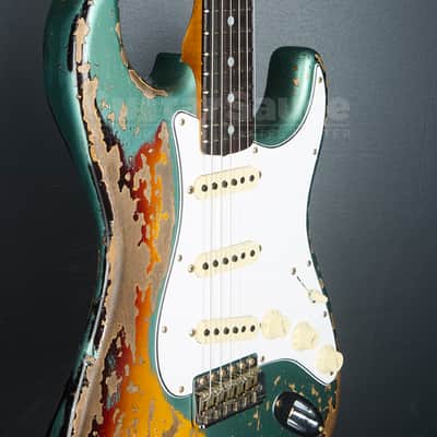 Fender Custom Shop 65 Stratocaster Super Heavy Relic Super Faded Aged  2025 - Sherwood Green Over 3 Tone Sunburst (COD 2141UG) image 10