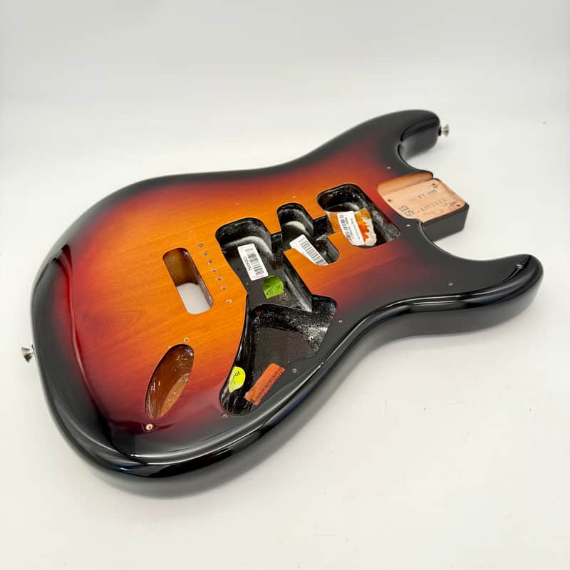 Fender American Professional Classic Stratocaster Body Light Mint 26008 image 1