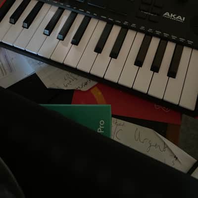 Akai MPK249 2014 - Present Black image 2