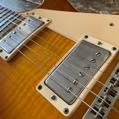 Gibson 2003 Les Paul Standard Subtle Honeyburst Flametop w/ OHSC Non-Chambered w/ Grovers image 16