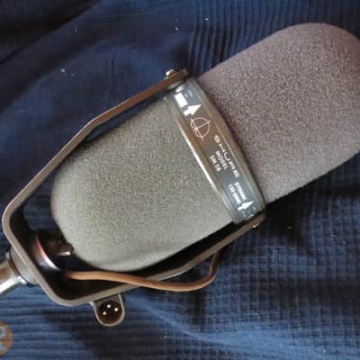 Shure SM5B