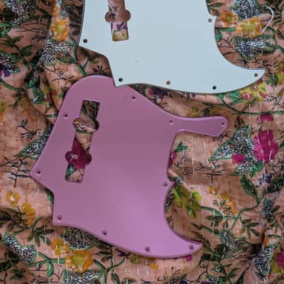 Fender MIJ Junior Collection Jazz Bass 2021 - Present - Satin Shell Pink image 16