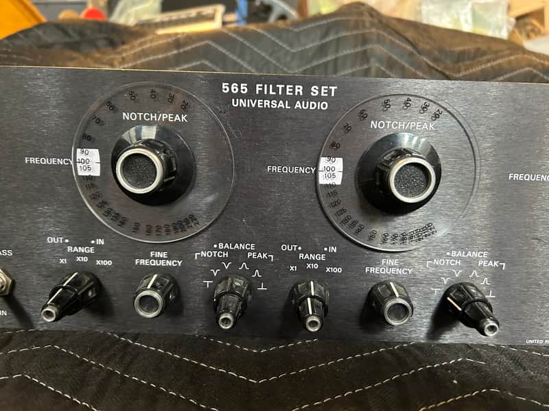 Urei 565 "Little Dipper" Filter Set image 1