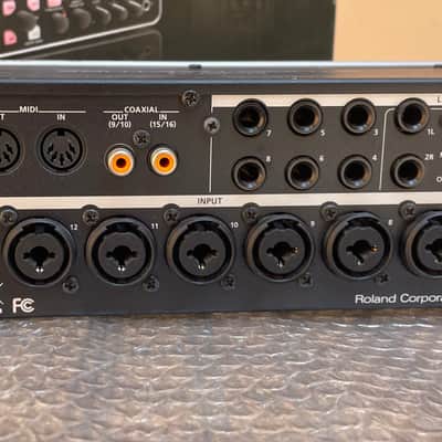 Roland UA-1610 Studio-Capture 24-bit / 192 kHz USB 2.0 Audio Interface image 3