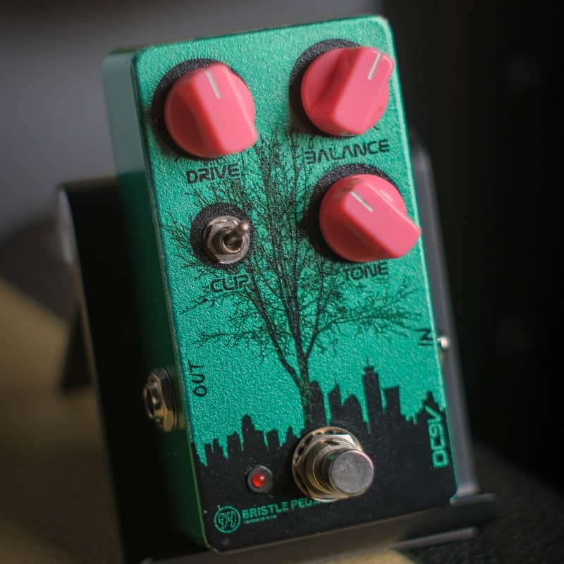 Bristle Pedal Glory Vee-OD image 1