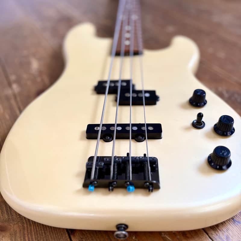 Fender • PJ-555 • Jazz Bass Special • 1985 • E-Series image 1
