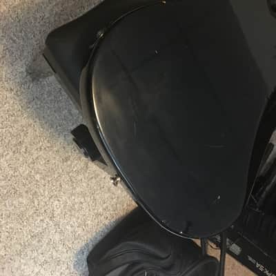 Peavey Forum - Black image 21