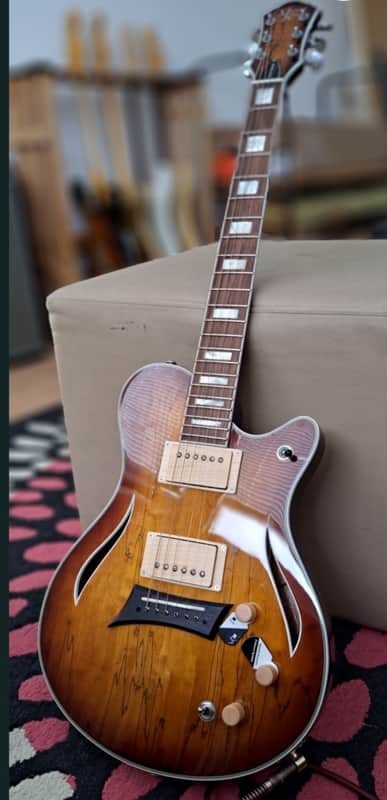 Michael Kelly Hybrid special  great condition image 1