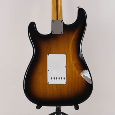 2009 Fender American Special Stratocaster Sunburst with Hardshell Case image 2