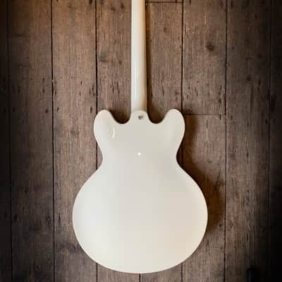 2018 Gibson ES-335 Big Block Retro LTD Release in White & hard shell case image 4
