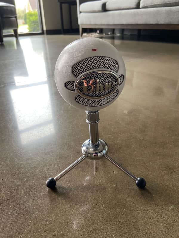 Blue Snowball USB Mic image 1