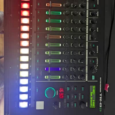 Roland TR-8S AIRA Rhythm Performer image 3