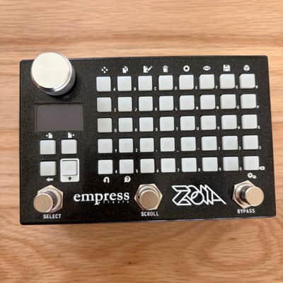 Empress Zoia Compact Grid Controller 2010s - Black image 2