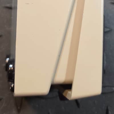 Analogman Boss GE-7 Graphic Equalizer Pro Mod EQ Taiwan Silver Label MIT Missing Rubber on Back Plate image 6