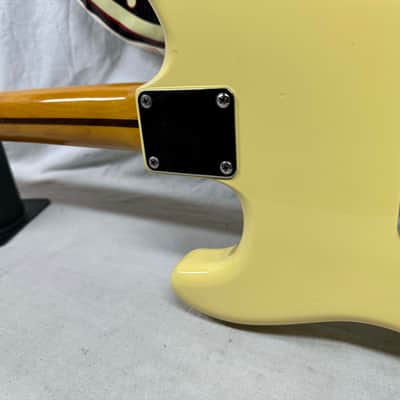 Fender Stratocaster Guitar with Case - CIJ mij Crafted In Japan 2002 - 2004 image 12