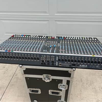 Allen & Heath GL2200-32 4-Group 32-Channel Mixing Console 2000s - Gray image 3