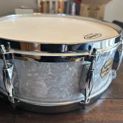 Gretsch USA Custom Renown 14x5 Snare Drum- White Marine Pearl image 4