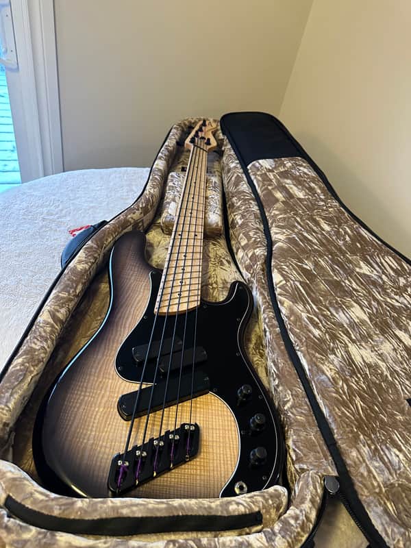 Dingwall Super PJ 2021 Black to Natural Burst image 1