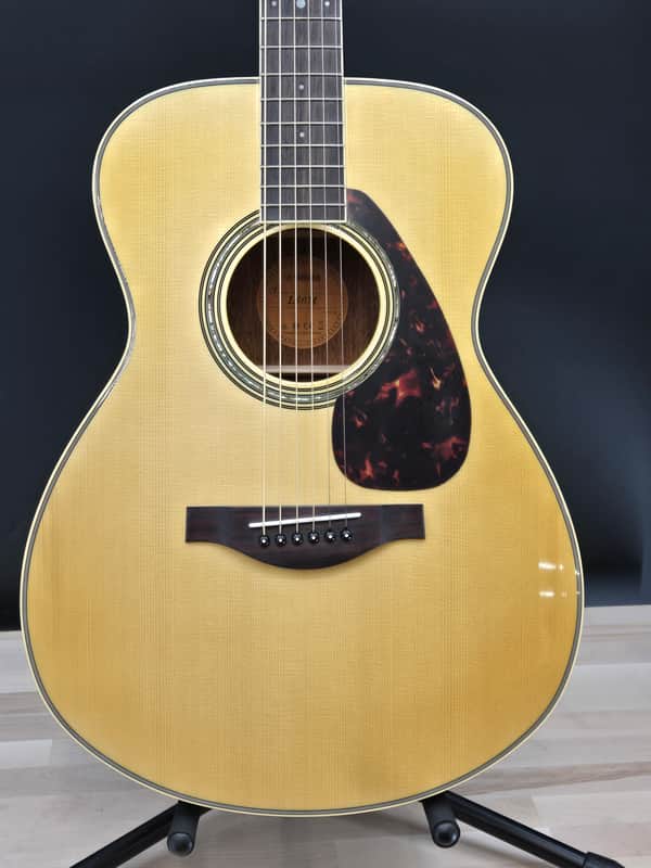 Yamaha LS6M-ARE Small Body Mahagany Spruce Top with Passive Pickup image 1