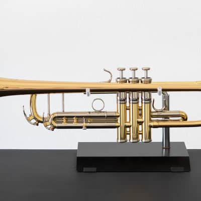Yamaha YTR-8335IIG Xeno Bb Trumpet with Gold Brass Bell (SN 5731xx) image 5